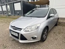 Ford Focus 1.0 SCTi 125 EcoBoost S&S Titanium
