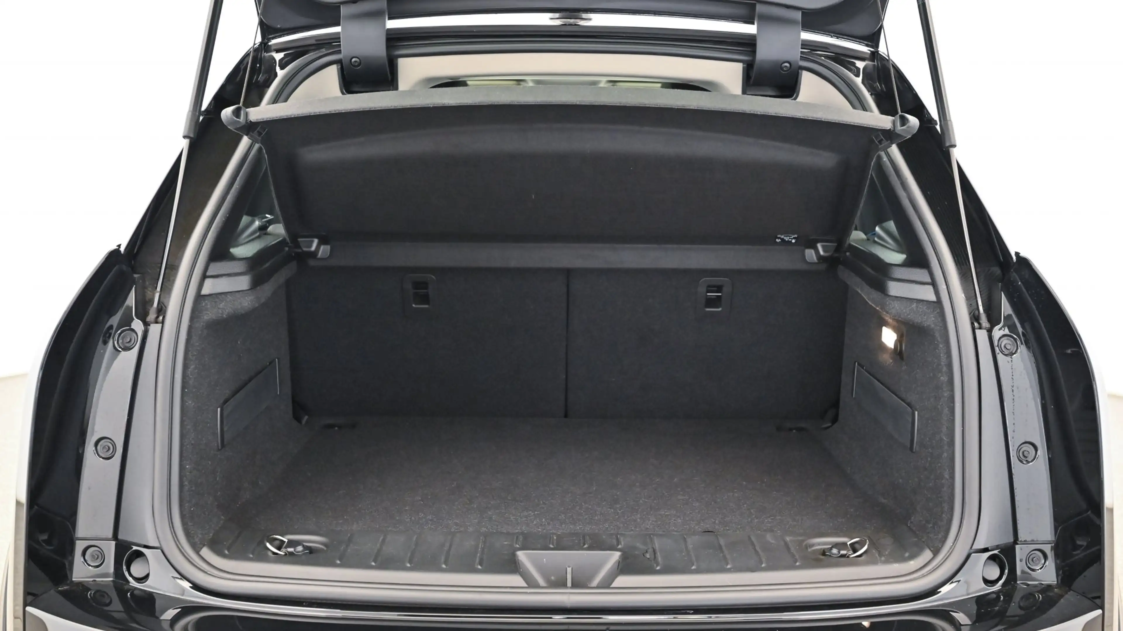 BMW i3 eDrive S i01 — photo 14