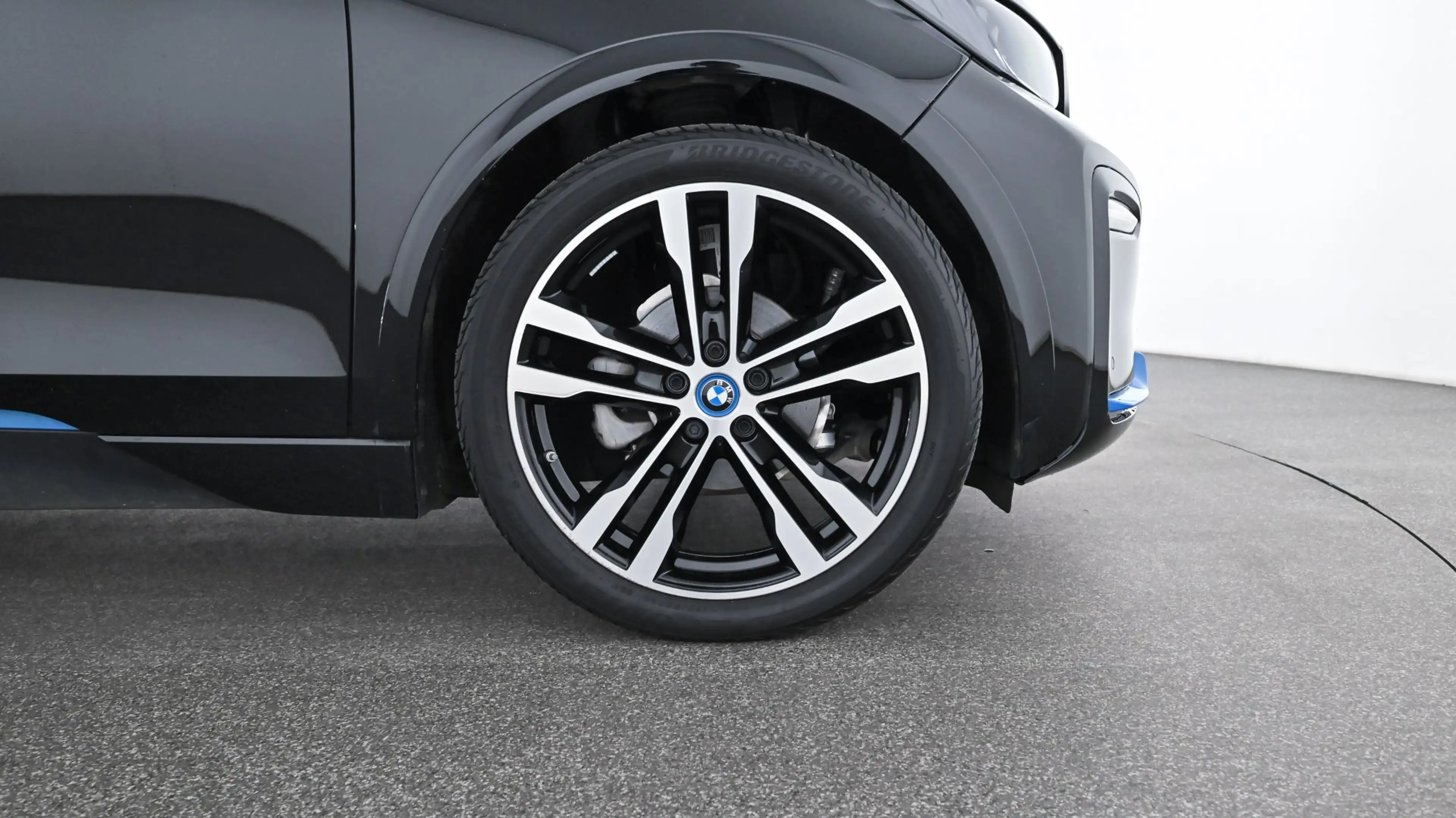 BMW i3 eDrive S i01 — photo 15