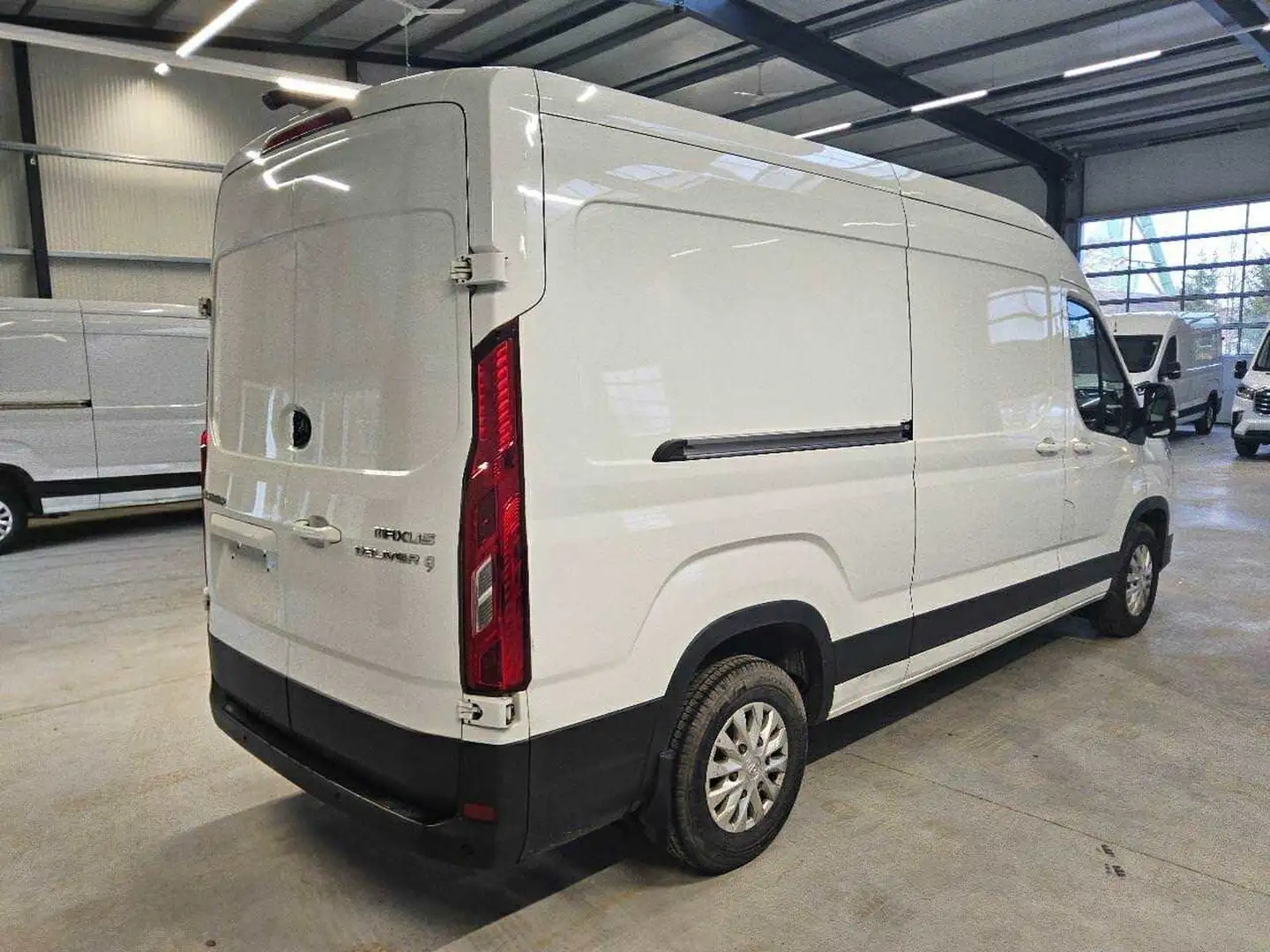 Maxus Deliver 9 L3H2 3,5t KLIMA/TEMPOMAT/FREISPRECH/DAB Blanc - 2