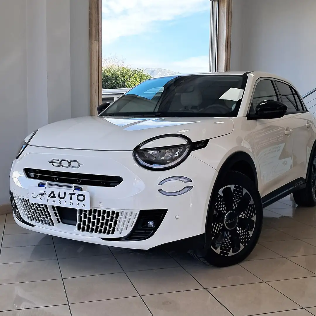 Fiat 600 600 Hybrid 100 CV DCT MHEV La Prima Bianco - 2