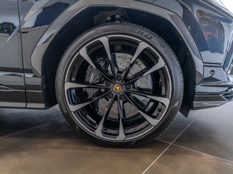 Lamborghini Urus S | Akrapovic Carbon | Lamborghini Nürnberg — photo 15