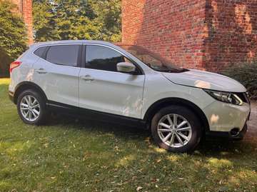 Qashqai 1.2 Connect Edition
