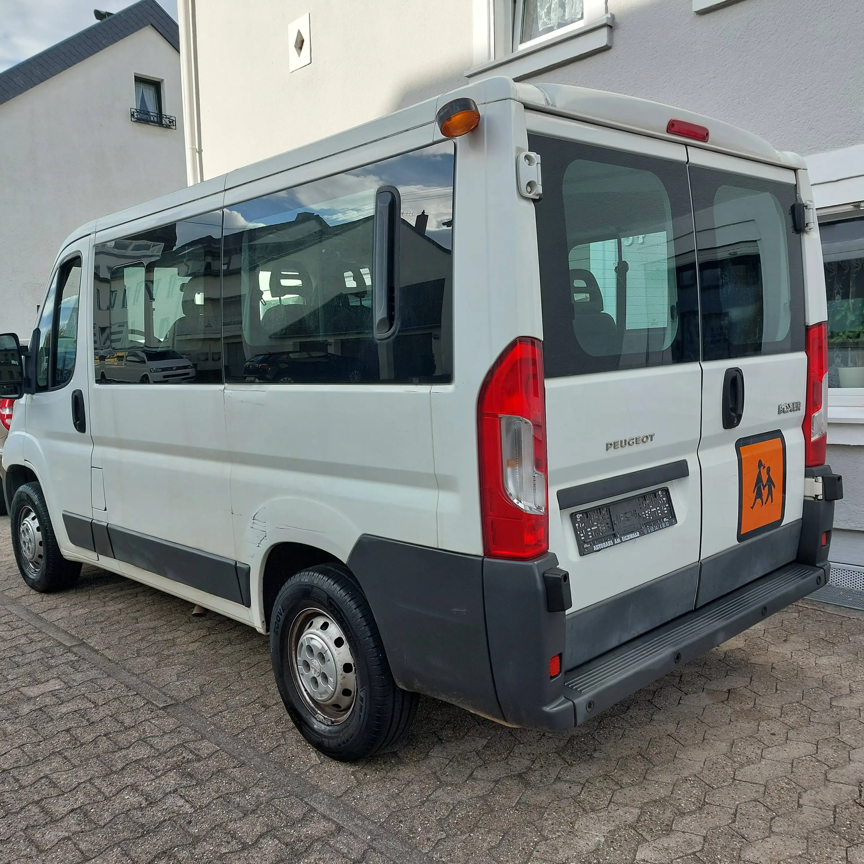 Peugeot Boxer 330 L1H1 Komfort HDi 1-HAND KLIMA TUV-NEU 9-Sitzer — photo 5
