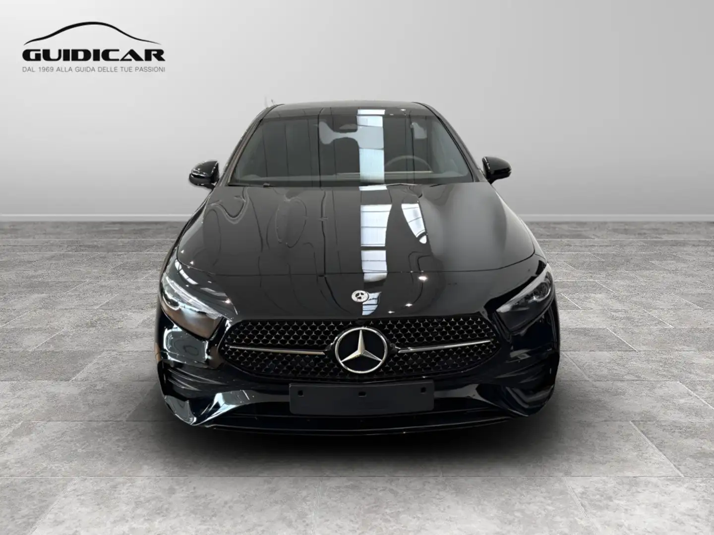 Mercedes-Benz A 180 d Automatic Nero - 2