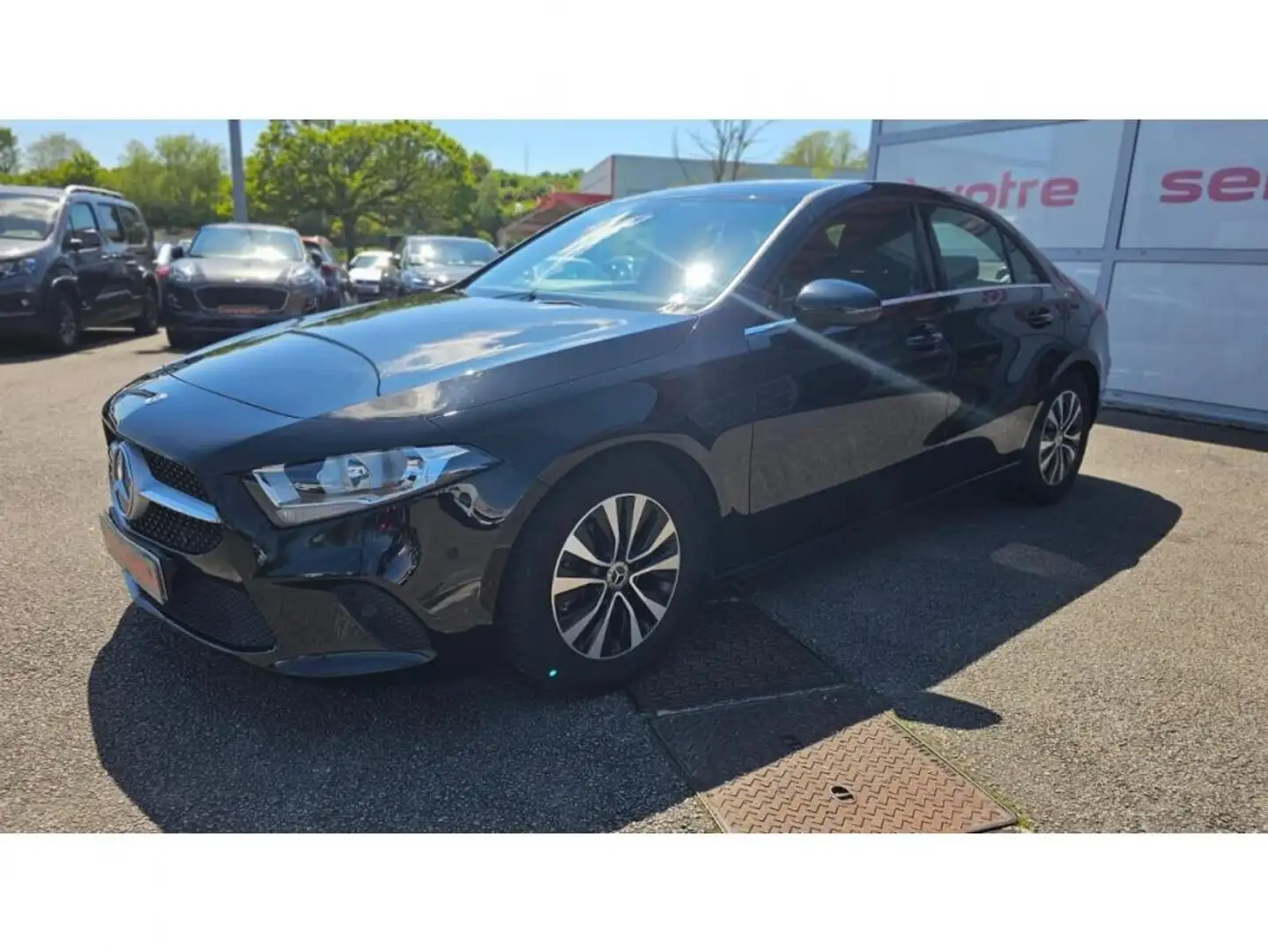 Mercedes-Benz Berline Business Line 180D 7G-DCT + Pack navigation Negru - 2