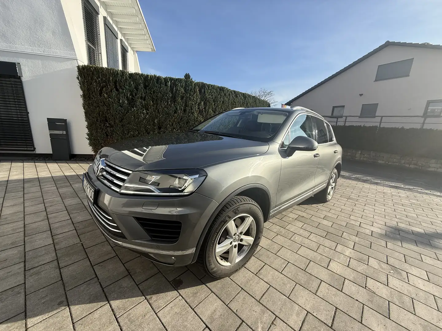 Volkswagen Touareg V6 TDI BMT/Start-Stopp Terrain Tech 4Motion Grau - 2