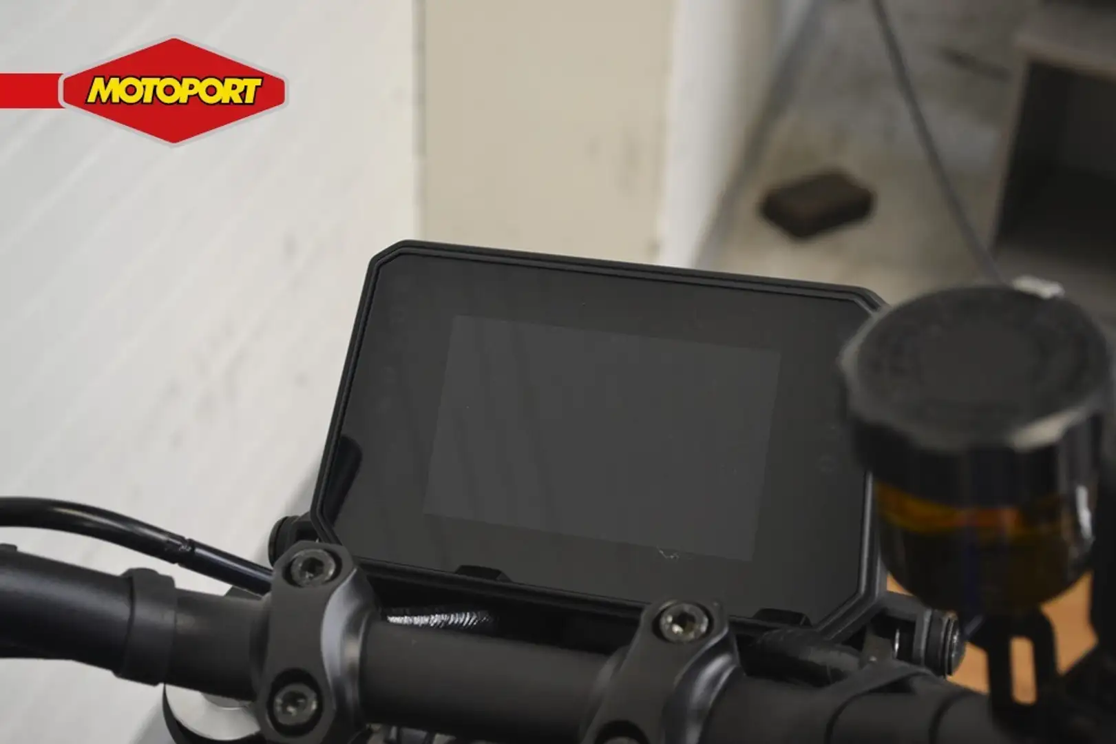 Yamaha MT-09 Blau - 2
