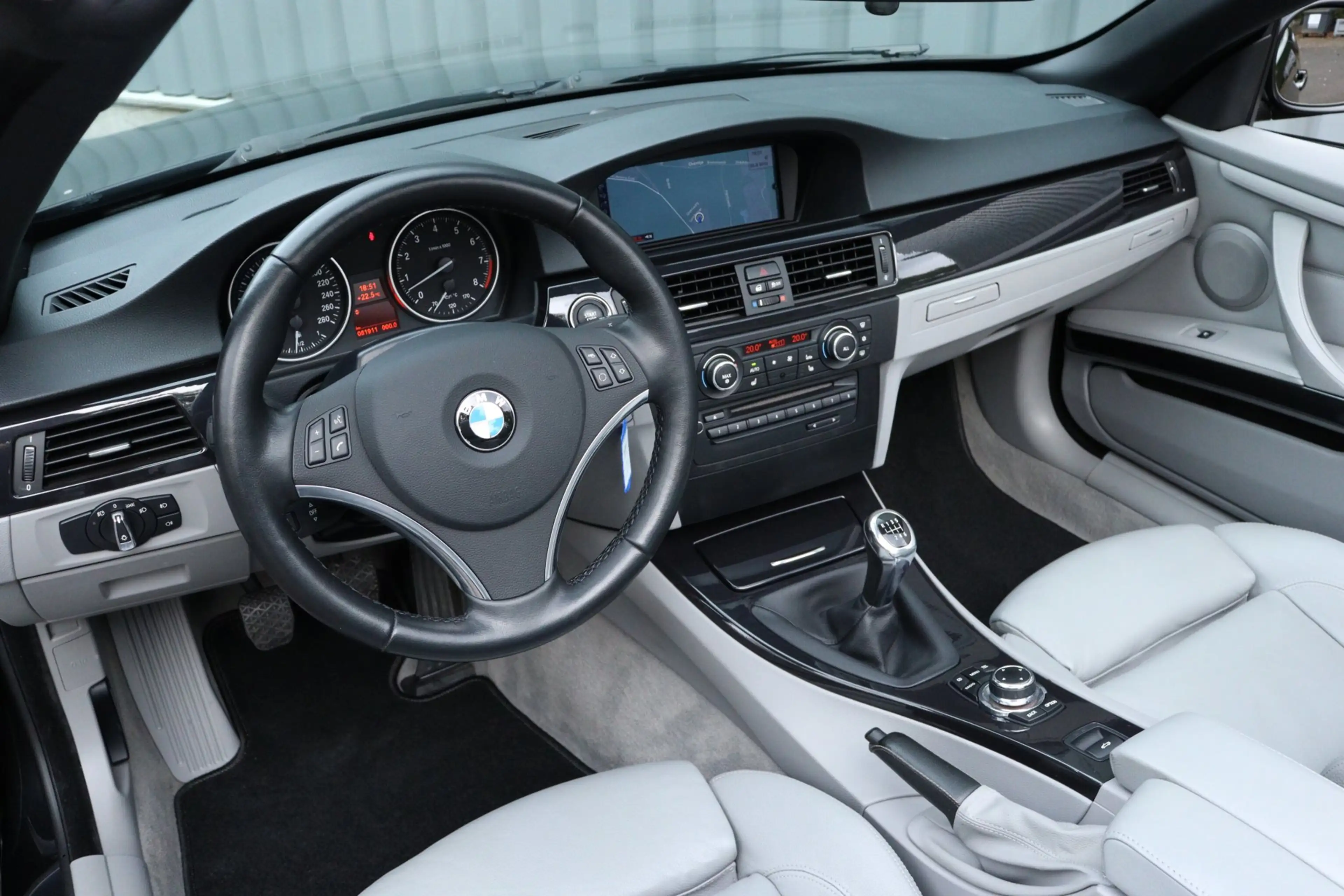 BMW 325 3-serie Cabrio 325i HIGH EXECUTIVE *81.909KM.!* — photo 2