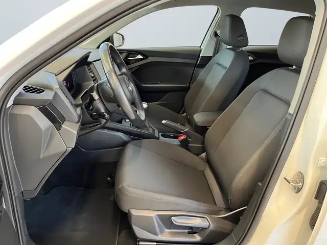 Audi A1 view 7