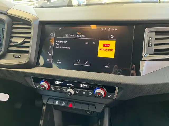 Audi A1 view 13