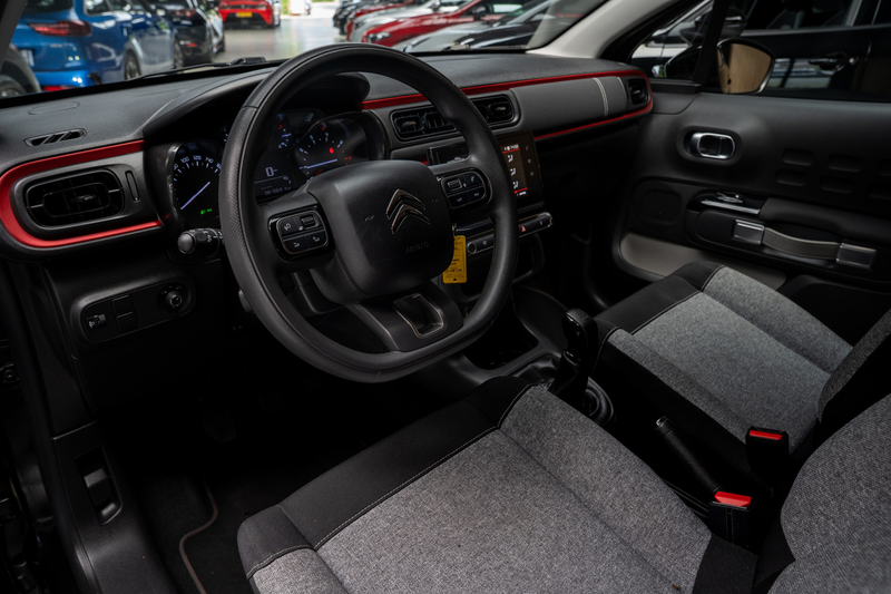 Citroen C3 1.2 Climate C. Navi PDC LM velgen Carplay Cruise L — photo 9