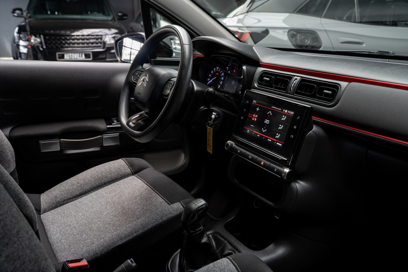 Citroen C3 1.2 Climate C. Navi PDC LM velgen Carplay Cruise L — photo 11