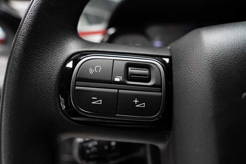 Citroen C3 1.2 Climate C. Navi PDC LM velgen Carplay Cruise L — photo 27