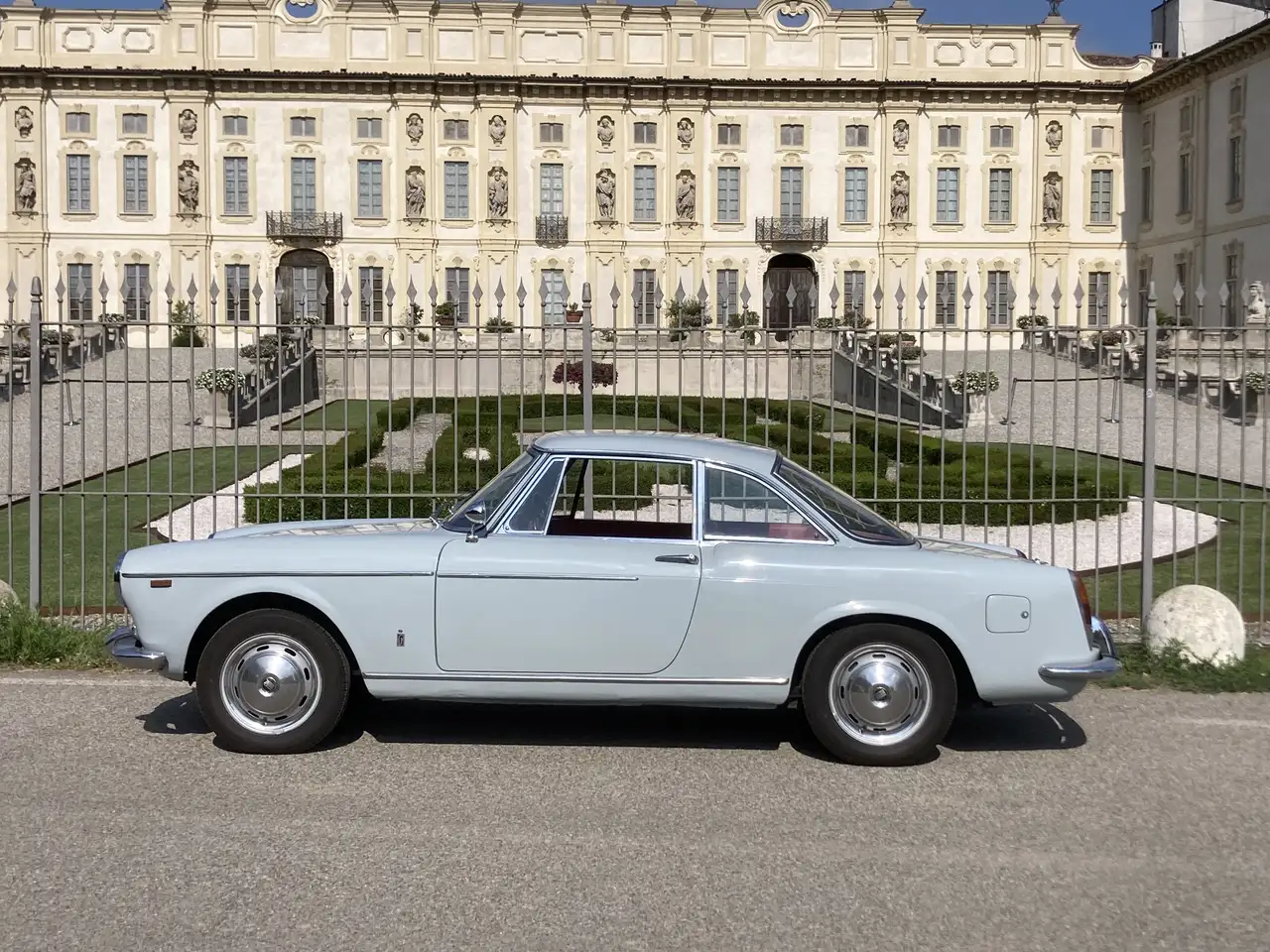 Fiat 1500 Coupè Pininfarina, foto 1