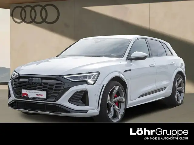 Audi SQ8 e-tron 370 kW quattro 22"|360°|PANO|ACC|MATRIX