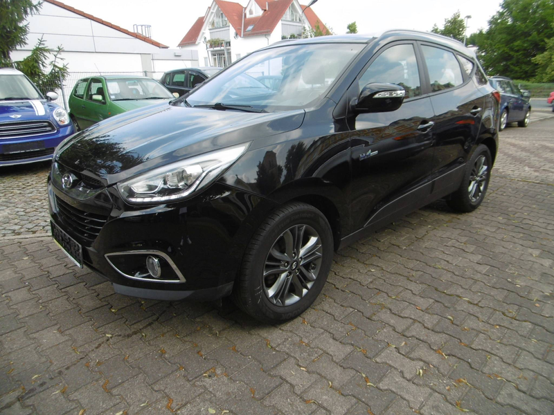 Hyundai iX35 blue Finale 2WD
