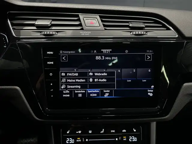 Volkswagen Touran view 27