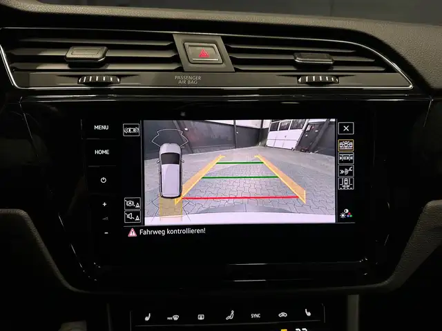 Volkswagen Touran view 23