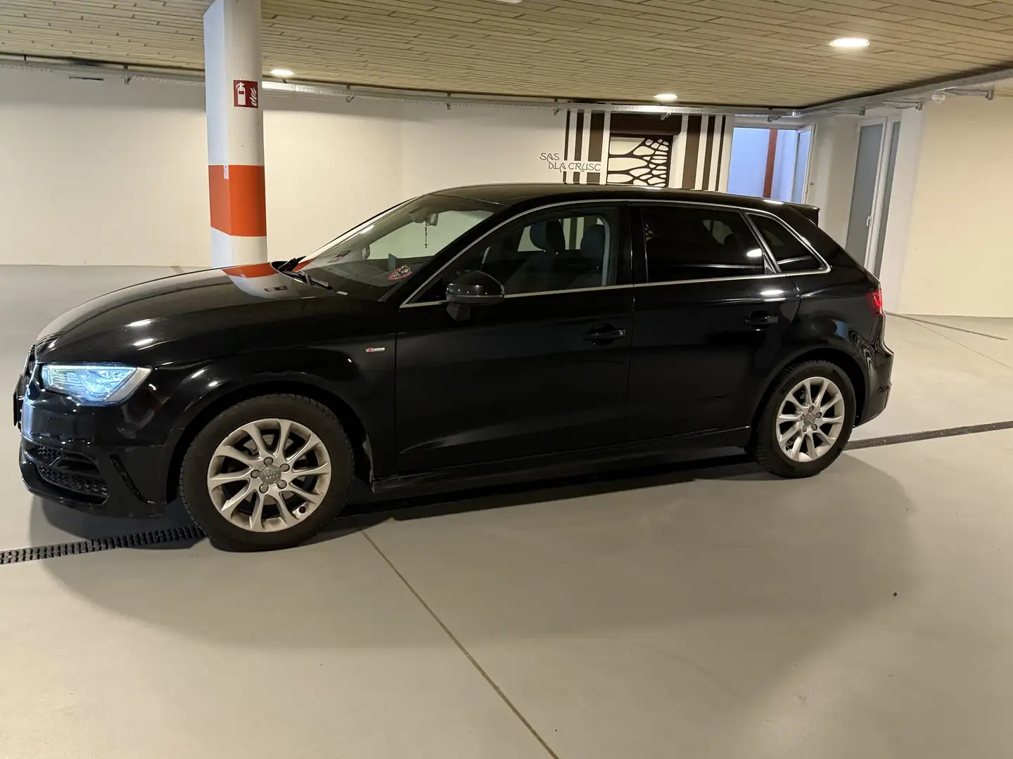 Audi A3 Sportback 1.6 tdi Ambiente 110cv E6 - 1
