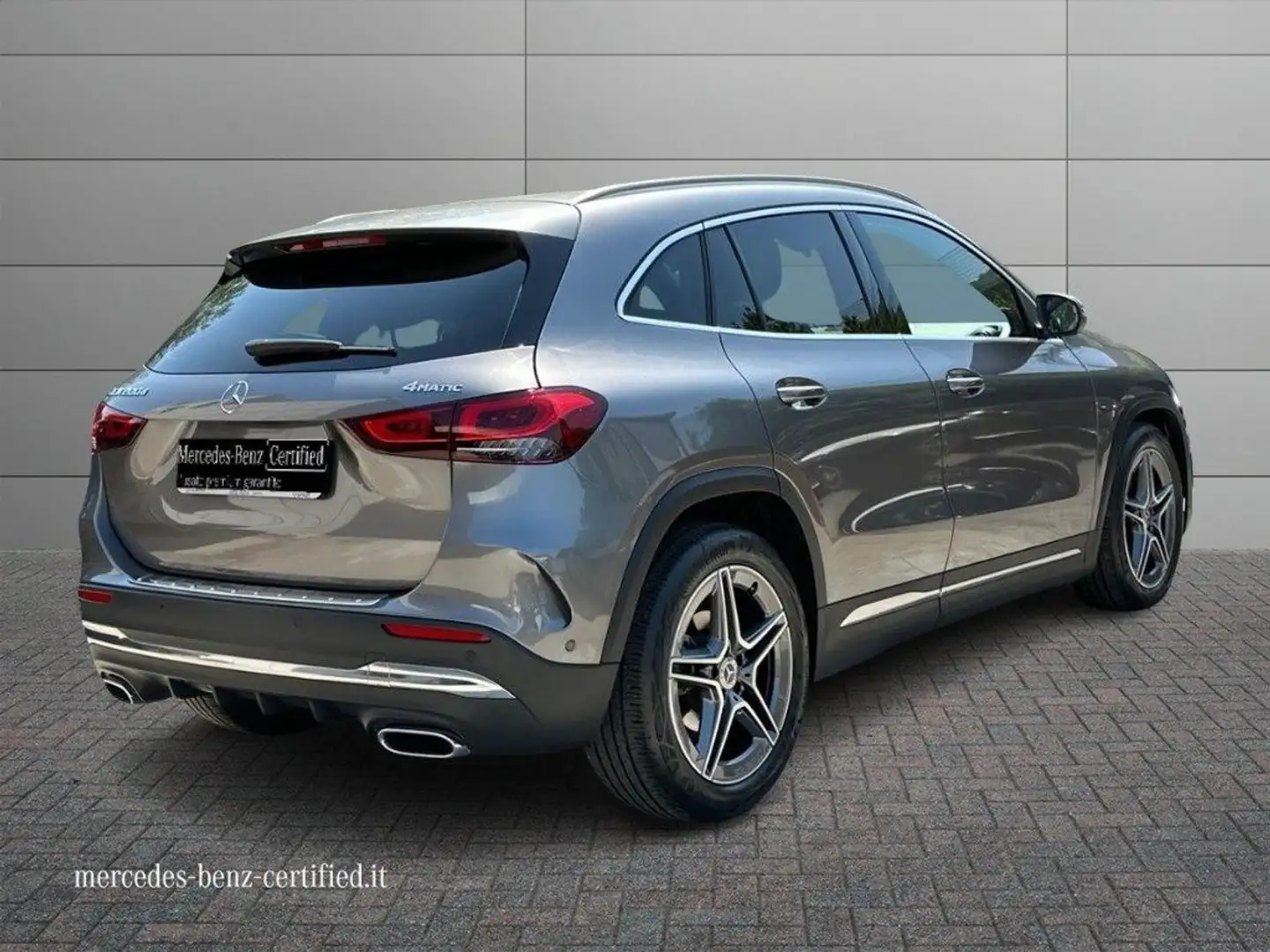 Mercedes-Benz GLA 200 d Automatic 4Matic Premium Grigio - 2