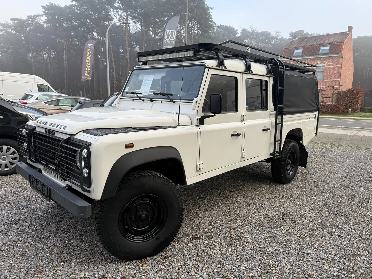 Land Rover Defender Defender 130 2.4D EURO4 '10 + 12M GARANTIE Бежевый - 1
