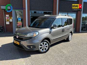 1.4 T-Jet Lounge, trekhaak, climatronic 1 jaar gar