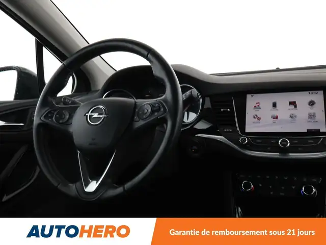 Opel Astra view 13