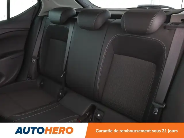 Opel Astra view 14