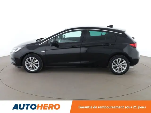 Opel Astra view 3