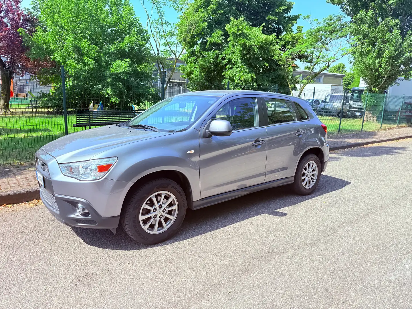 Mitsubishi ASX 1.8 Invite 4wd Grigio - 1