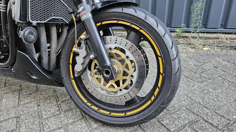 Kawasaki ZRX 1100 - foto 8