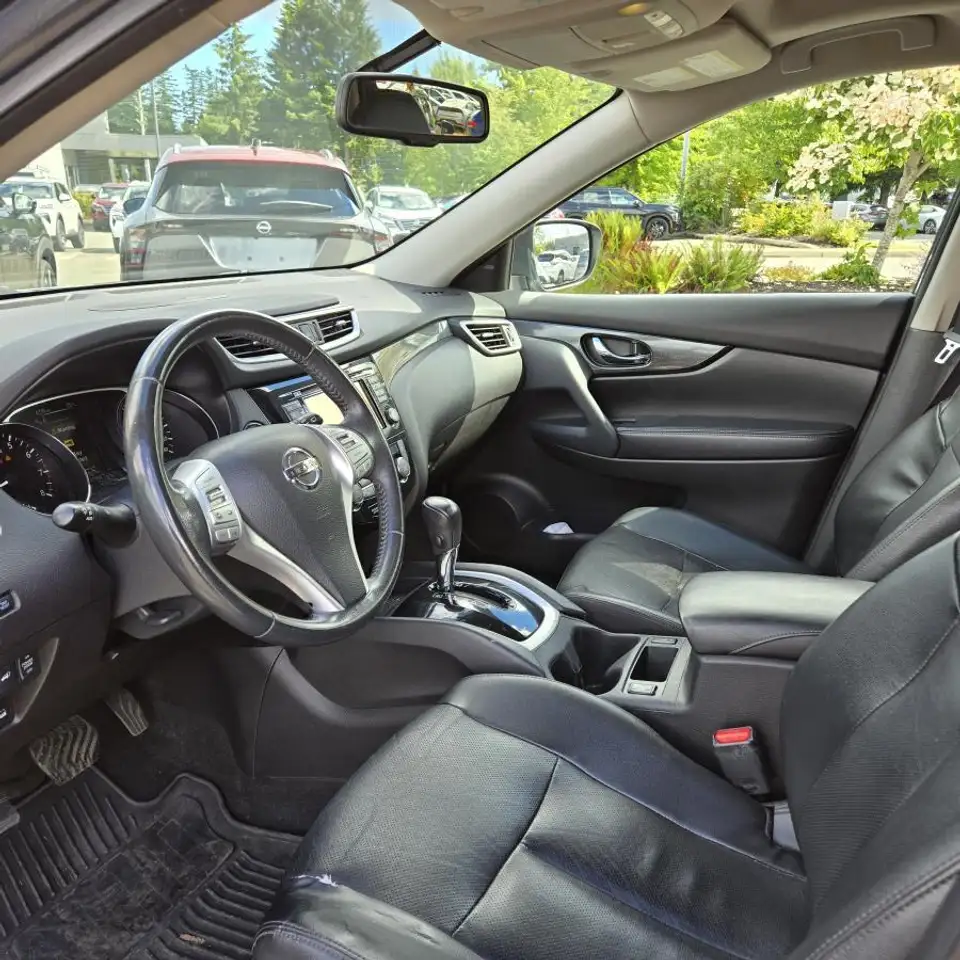 Nissan Rogue photo Nissan Rogue