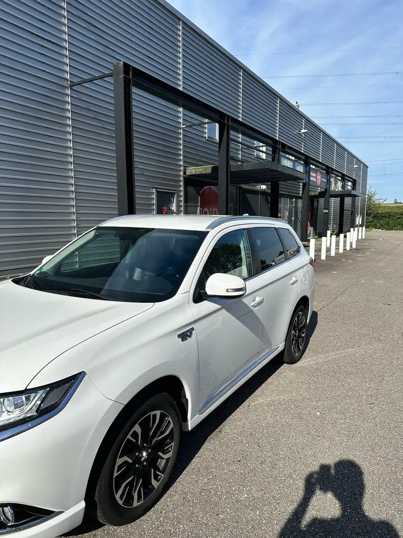 Mitsubishi Outlander 2.0 PHEV Exec. Edition Blanco - 2