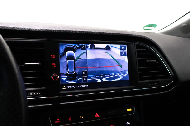 SEAT Leon FR ST 2,0 TDI DSG LED CarPlay ACC Kamera — photo 9