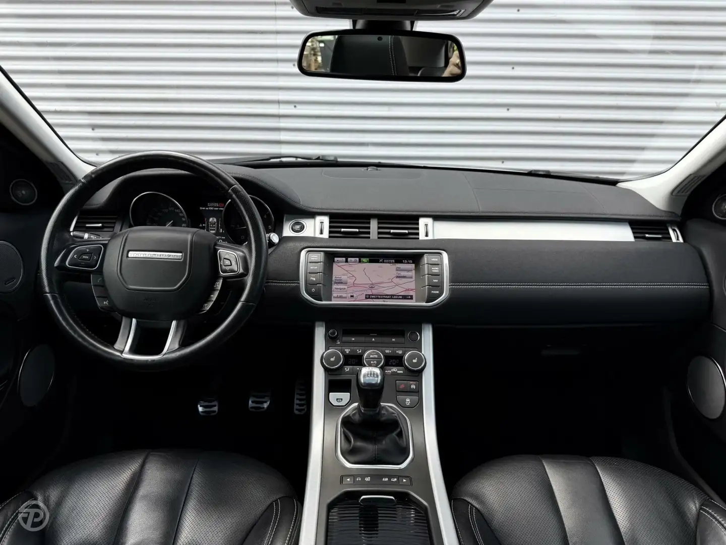 Land Rover Range Rover Evoque 2.2 TD4 4WD Prestige Panoramadak Trekhaak Meridian Wit - 2