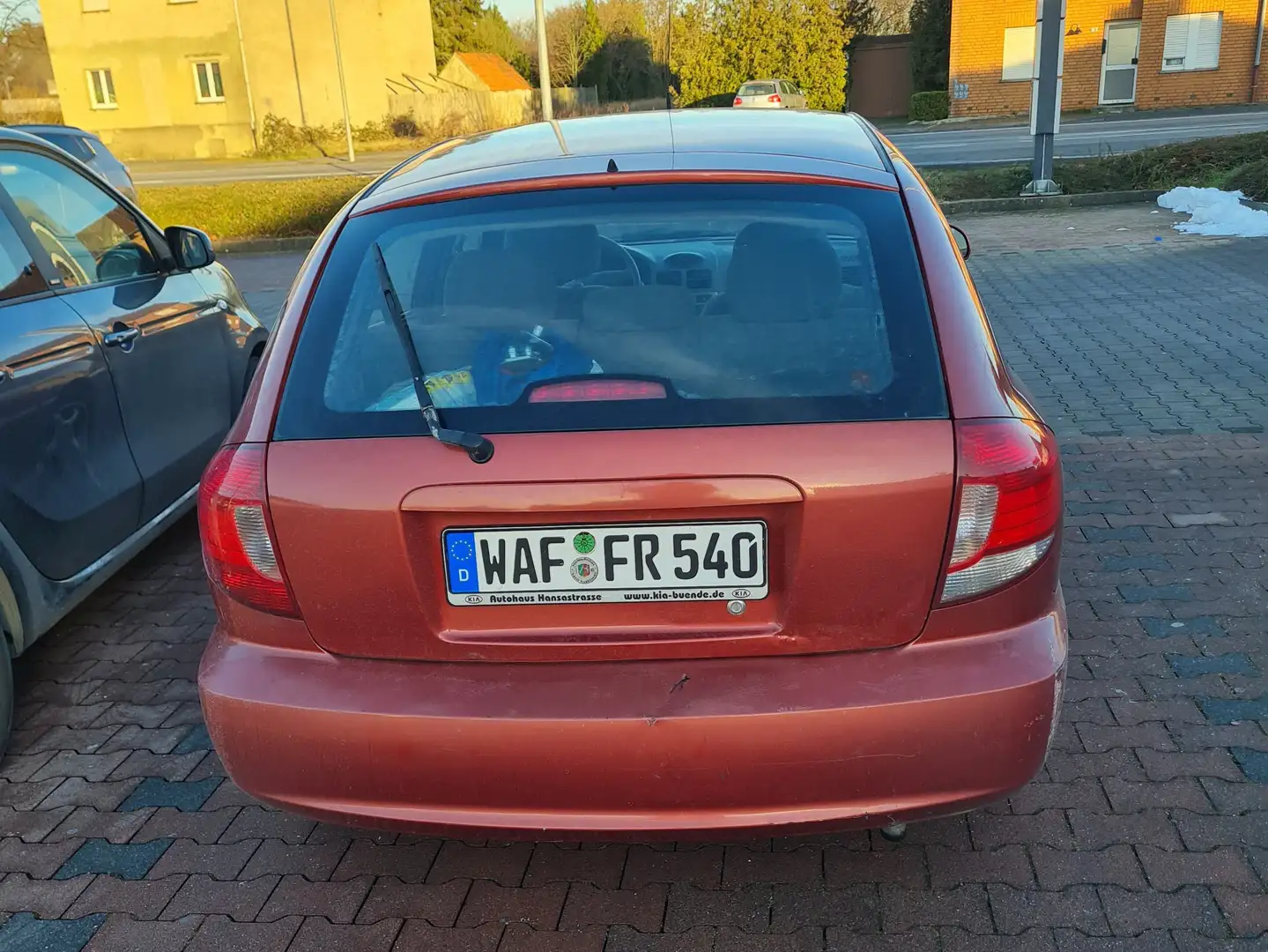 Kia Rio 1.5 LS Oranje - 1