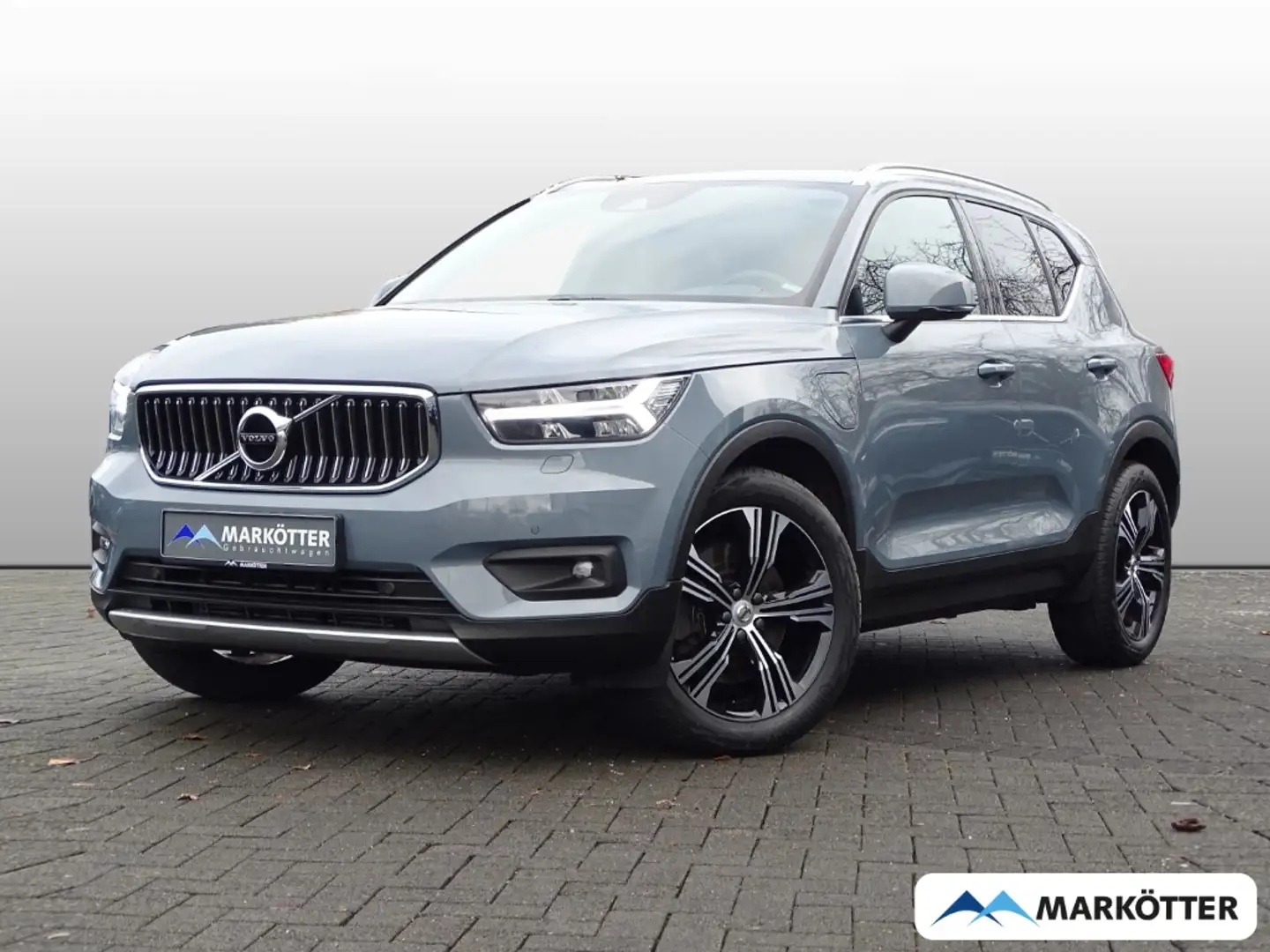 Volvo XC40 Inscription Expression Recharge Plug-In Hybrid 2WD Grau - 1