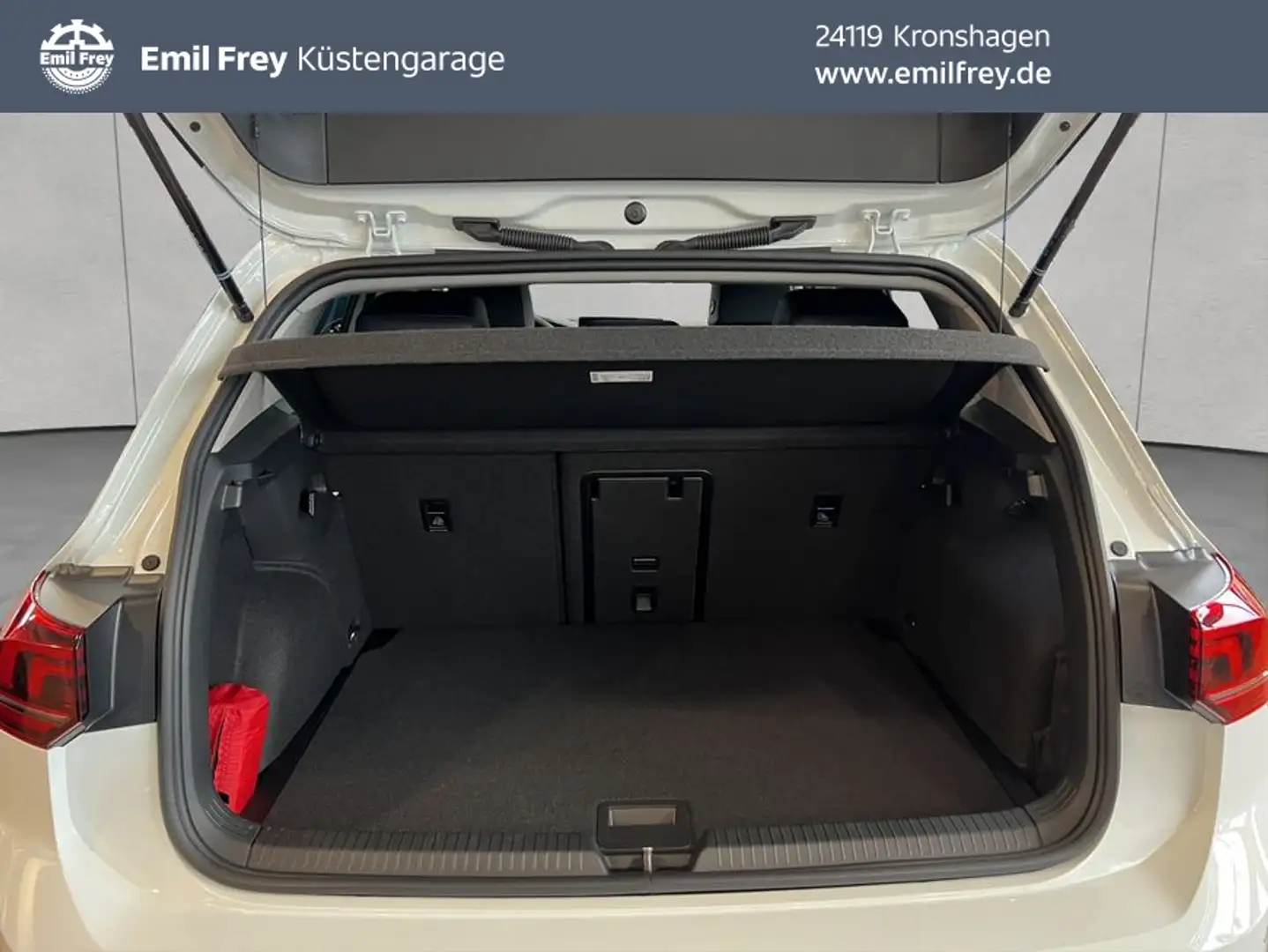Volkswagen Golf Style 1,5 l TSI OPF 110 kW (150 PS) 6-Gang Wit - 1