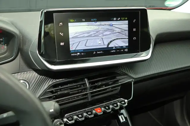 Peugeot E-2008 view 14