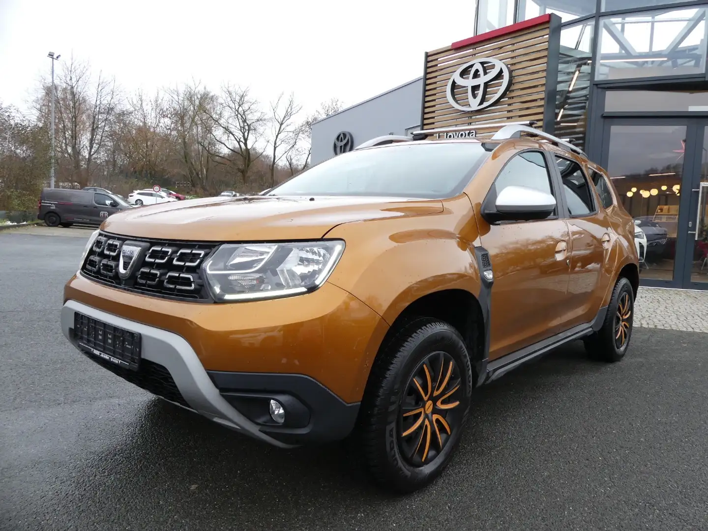 Dacia Duster II 1.3 TCe 150 GPF Adventure Navi+SHZ+LM Orange - 2