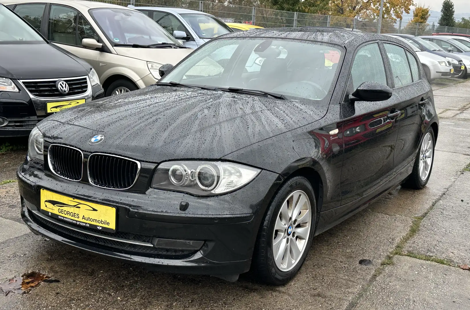 BMW 118 1er (5-Türer) 118i Edition Sport Schwarz - 1