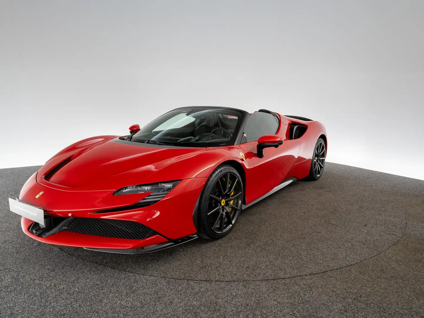 Ferrari SF90 Spider FERRARI SINGEN Rot - 1