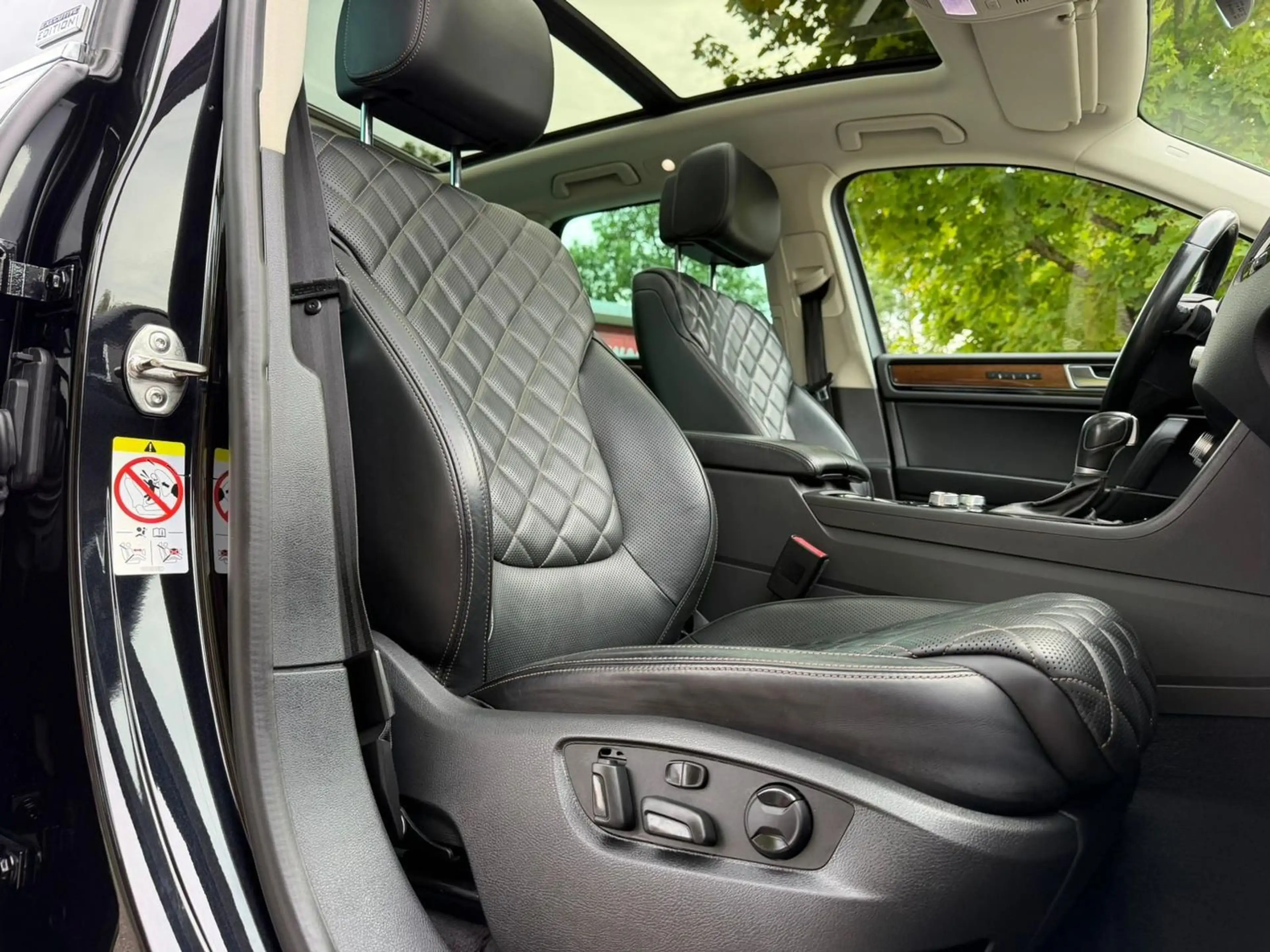 Volkswagen Touareg V6 TDI BMT/Start-St Executive Edition Terrain Te — photo 13