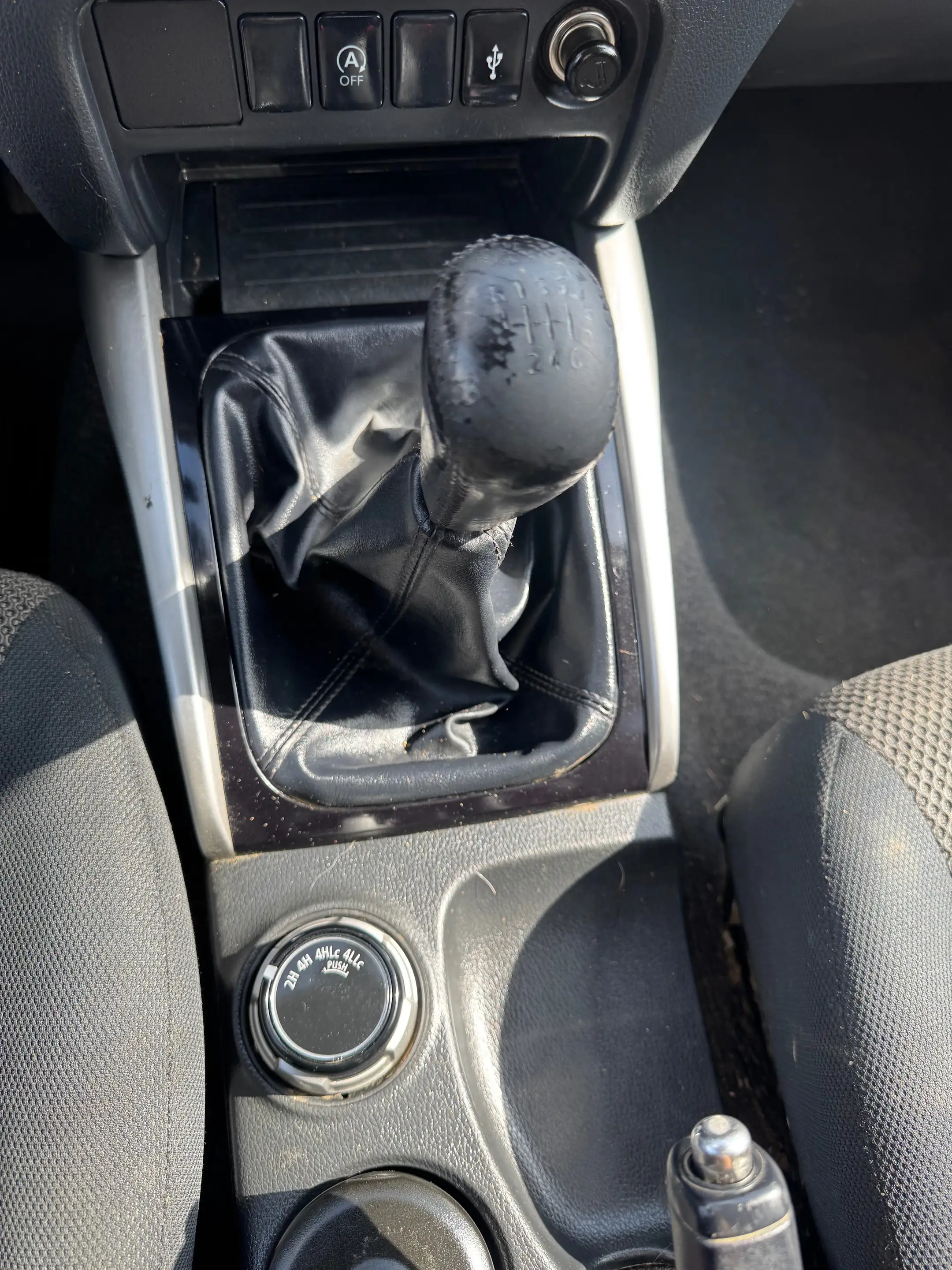 Mitsubishi L200 2.4 DI-D 4WD Instyle (EU6) — photo 13