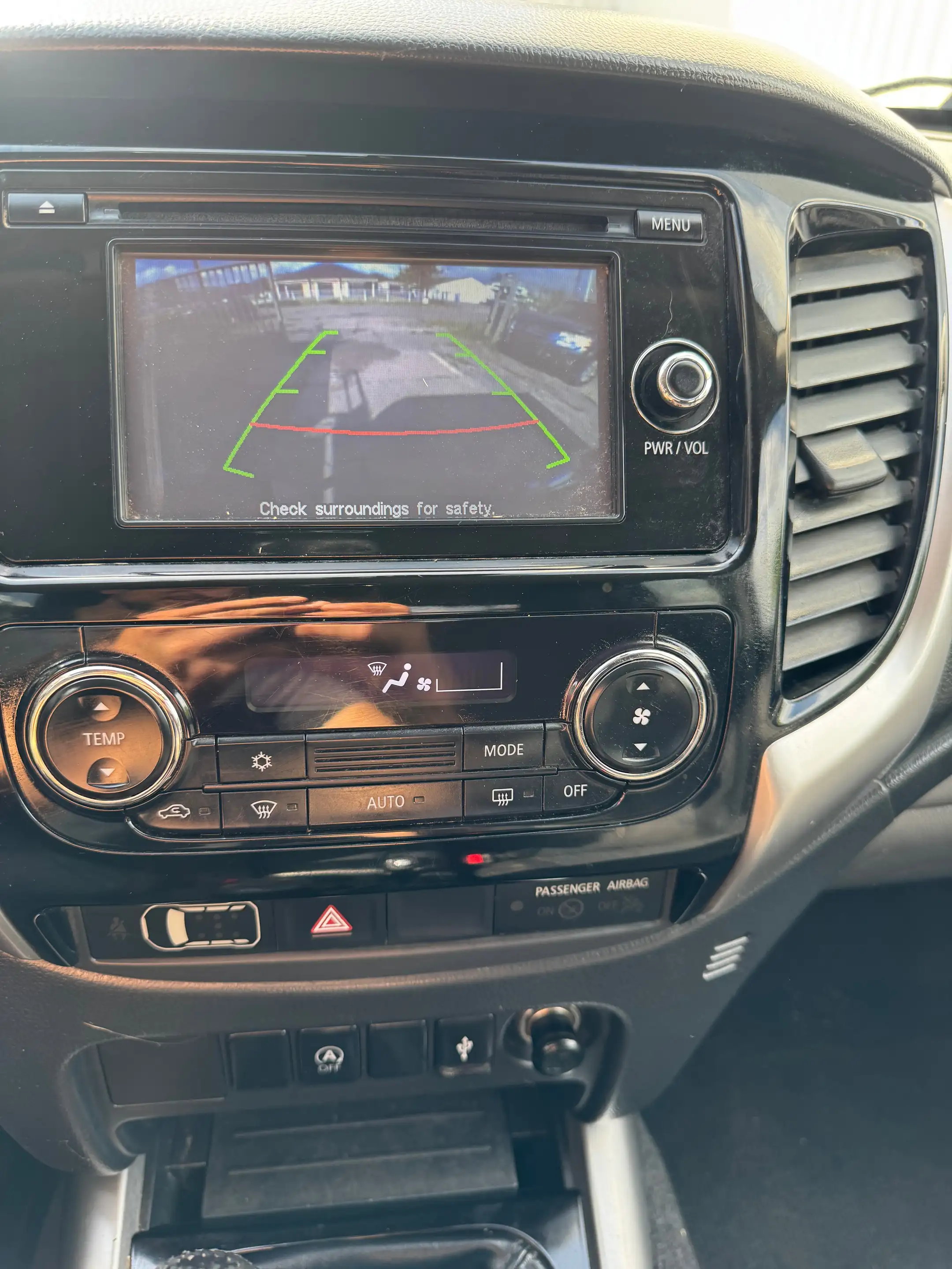 Mitsubishi L200 2.4 DI-D 4WD Instyle (EU6) — photo 15