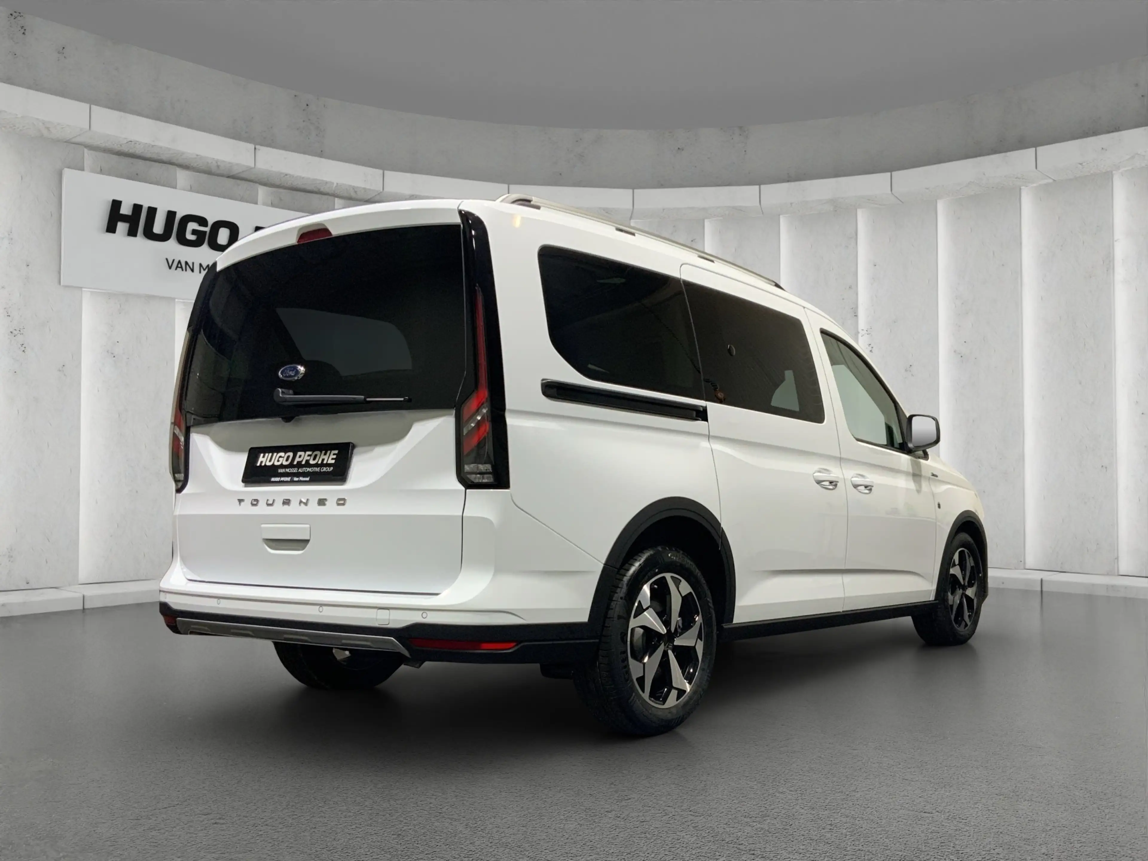 Ford Grand Tourneo Connect L2 Active 2.0 EcoBlue 90kW Automatik Hot D — photo 5