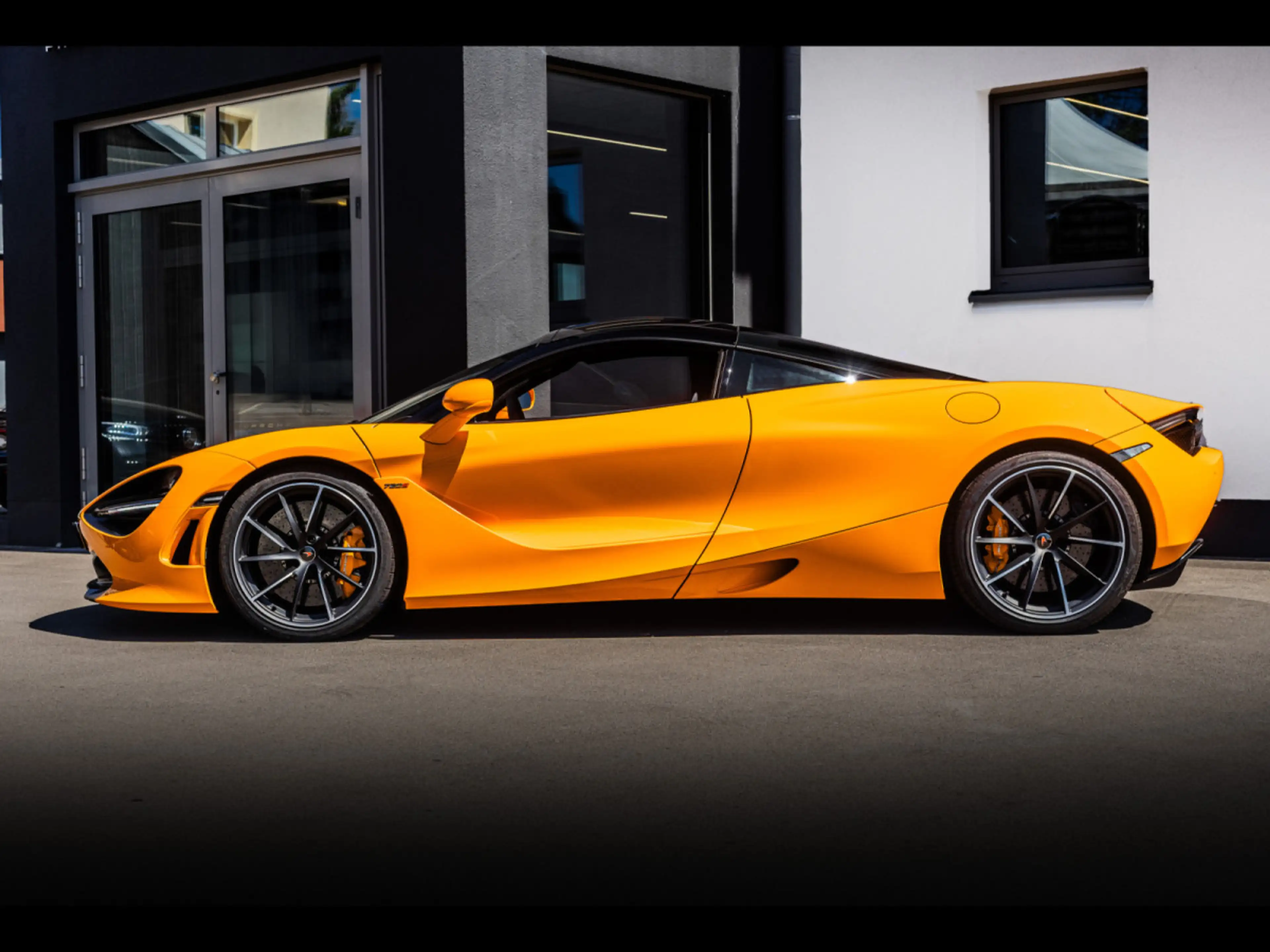 McLaren 720S COUPE 4.0 V8 720°MCLAREN WARRANTY 08/2027°PPF — photo 2