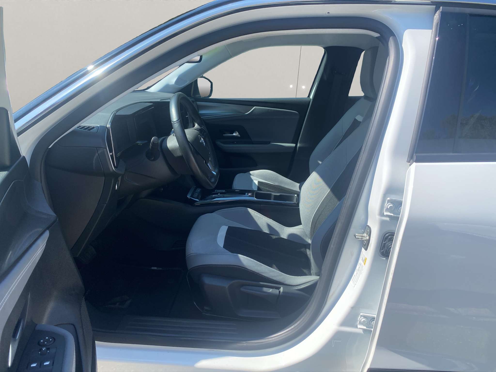 Opel Mokka E