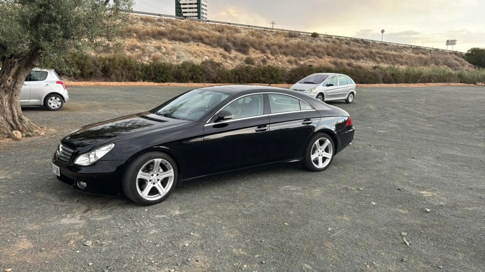 Mercedes-Benz CLS 320 320CDI Aut. Negro - 2
